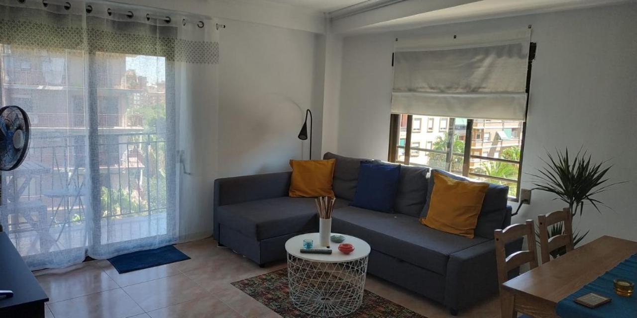 Appartement Cozy & Bright Flat At The Entrance Of Old Valence Extérieur photo